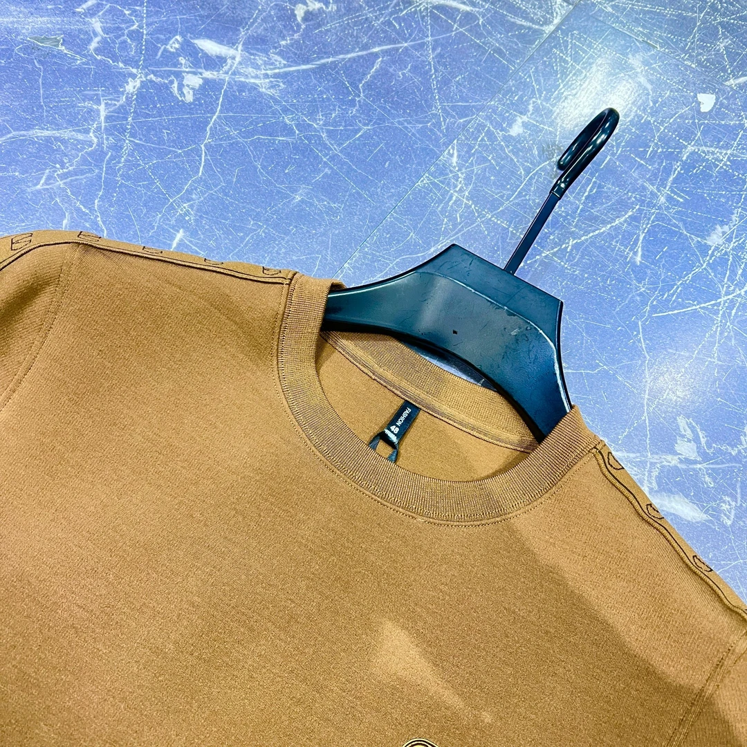 欧货男士秋冬新款套头休闲时尚百搭日常潮流经典长袖卫衣 8635