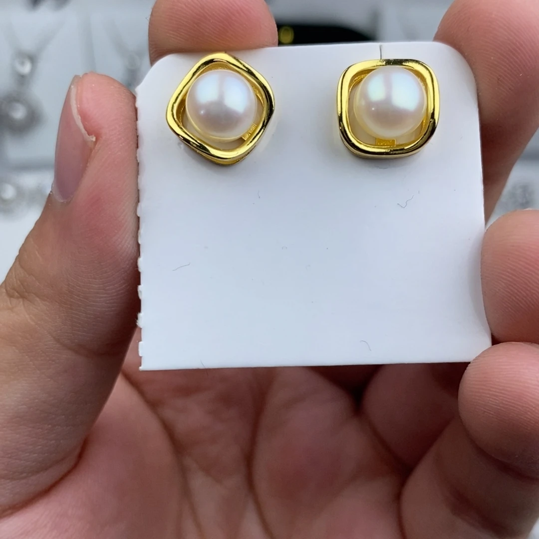 耳饰淡水珍珠未镶嵌