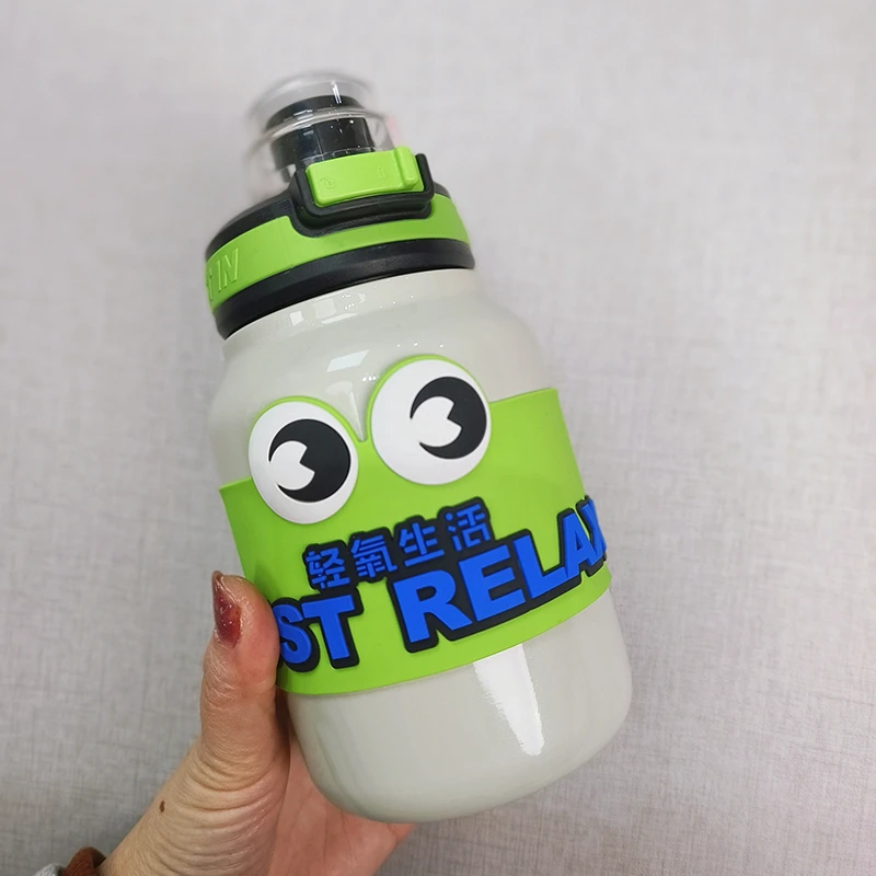 希乐大眼睛网红两用学生吸嘴可爱风保温杯盖法式保温杯便携水壶