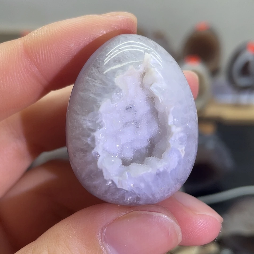 未镶嵌水晶大型摆件（非配饰）