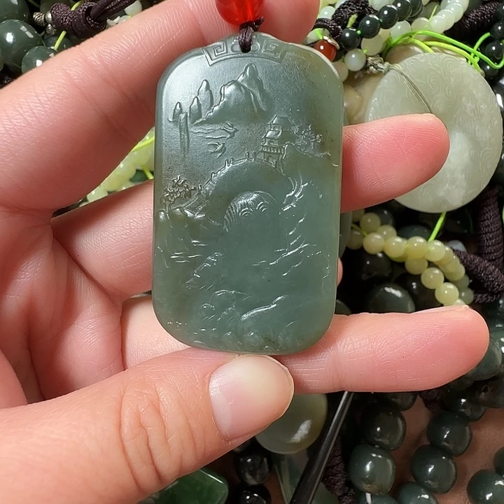 和田玉未镶嵌颈饰