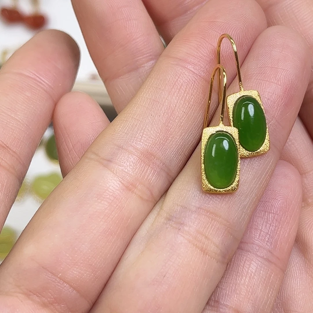 和田玉银S925镶嵌耳饰