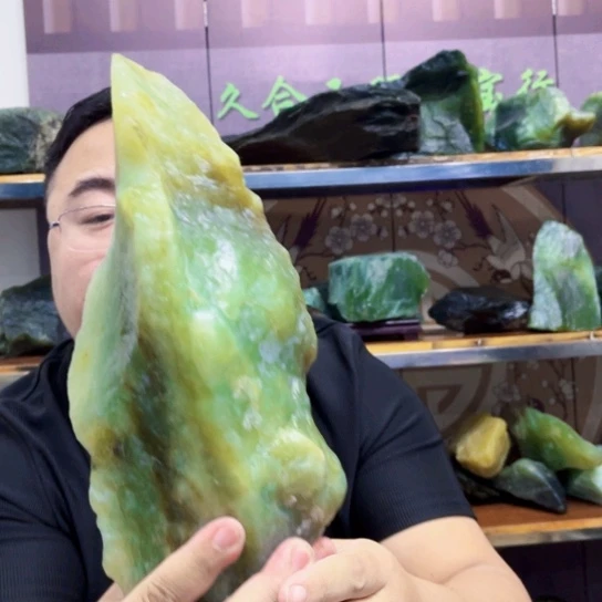 未镶嵌蛇纹石玉原石麦*生