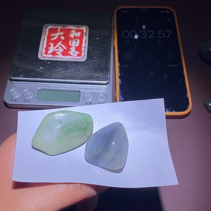 好***友和田玉（糖玉）未镶嵌手链