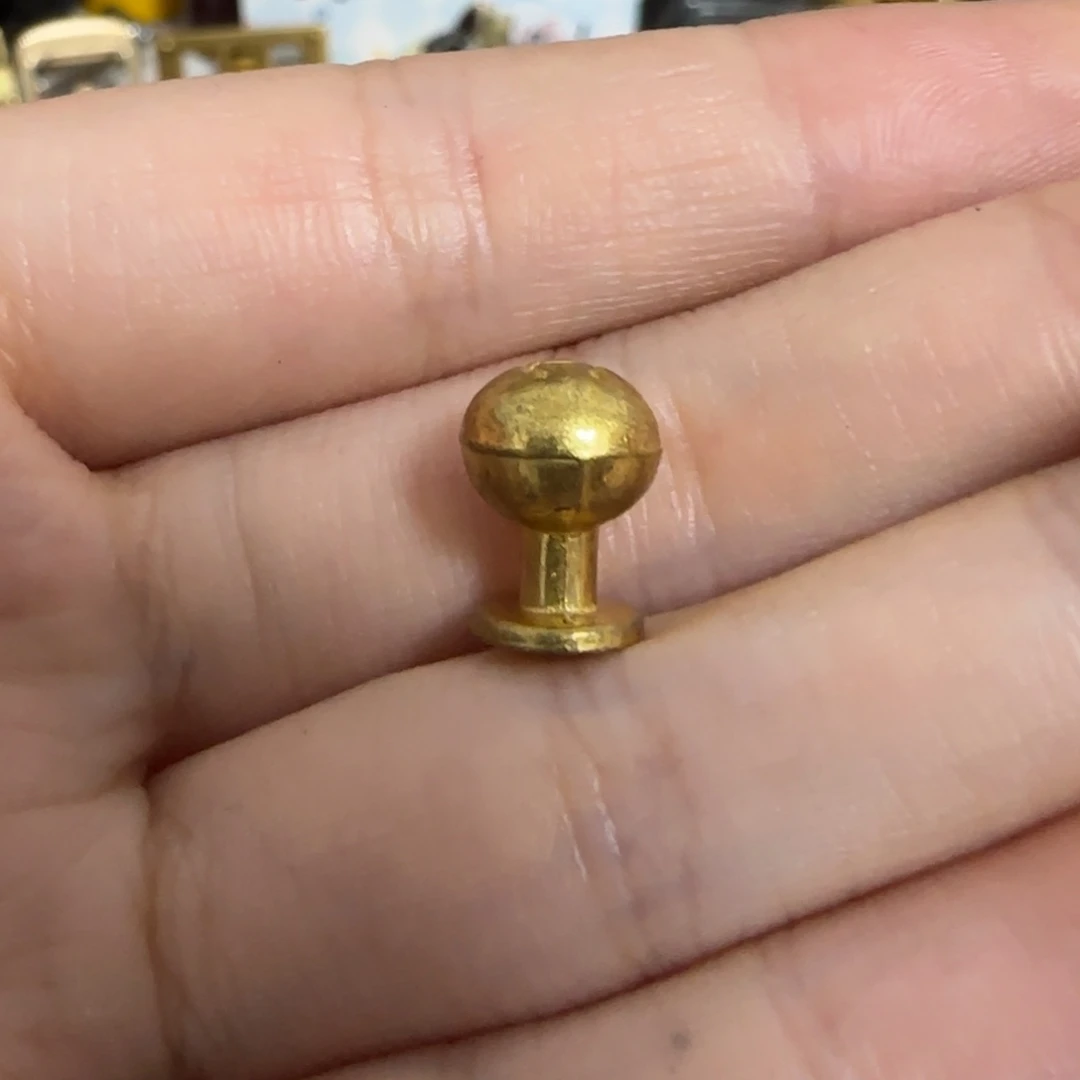 小香8毫米奶嘴钉10元20个