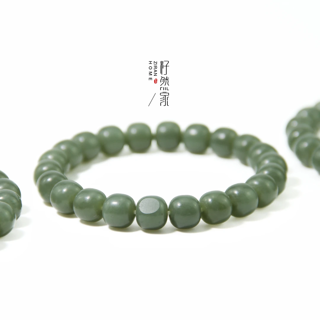 天然新疆和田玉沙枣青精工鼓珠手串10mm（多样性发其一）