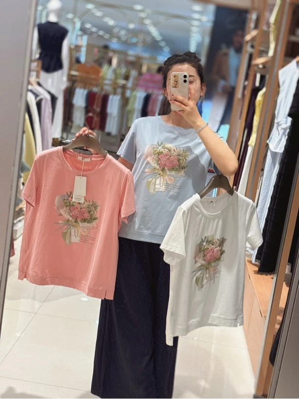 立体印花圆领宽松舒适透气