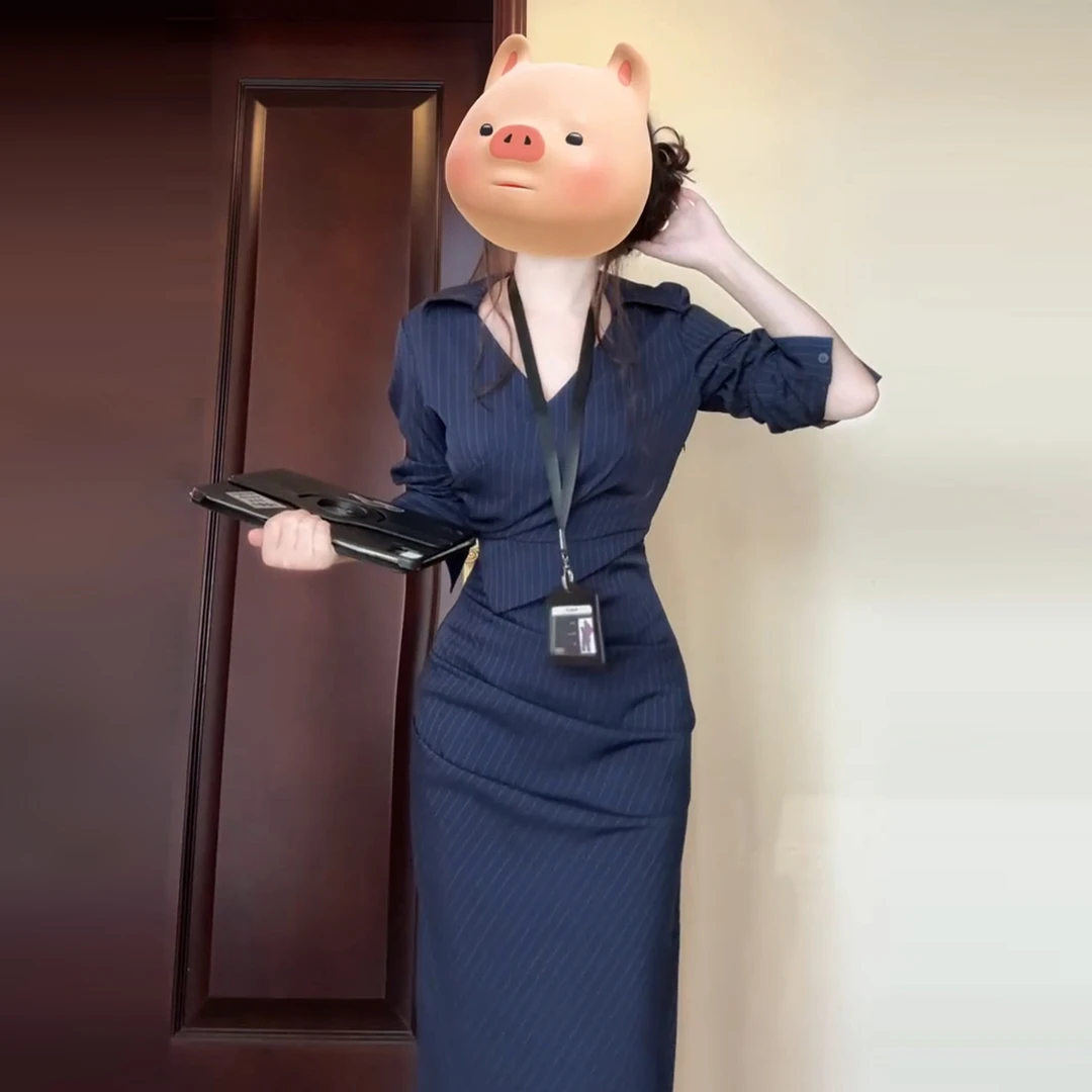 御姐条纹长袖衬衫连衣裙子女早秋季2025职场气质收腰包臀长裙6682