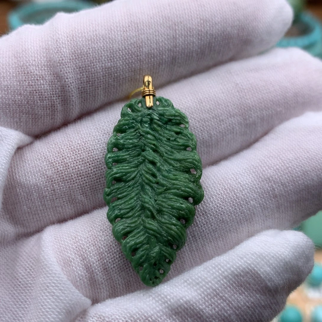 绿松石18K金镶嵌珠宝奇石