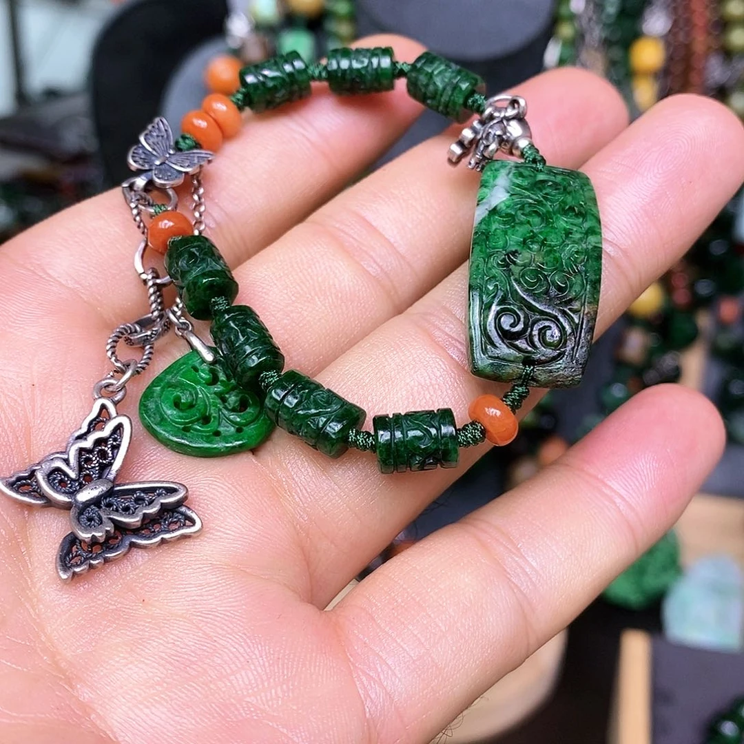 未镶嵌手链翡翠漂亮美眉