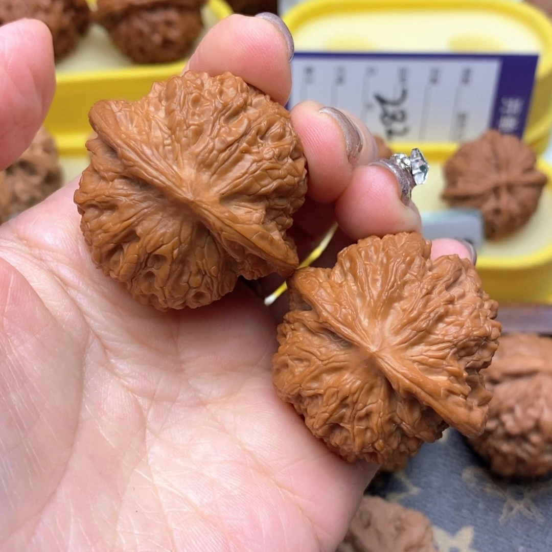 把件文玩核桃41尺血麒麟