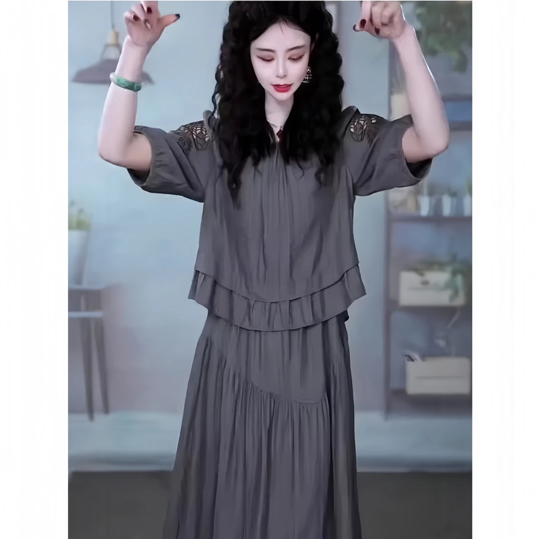 大码假两件刺绣连衣裙女遮肚子夏季新款时尚气质显瘦套装裙子女夏