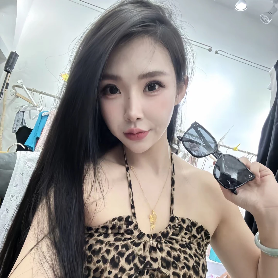 豆丁家回馈老客户微瑕上衣打底