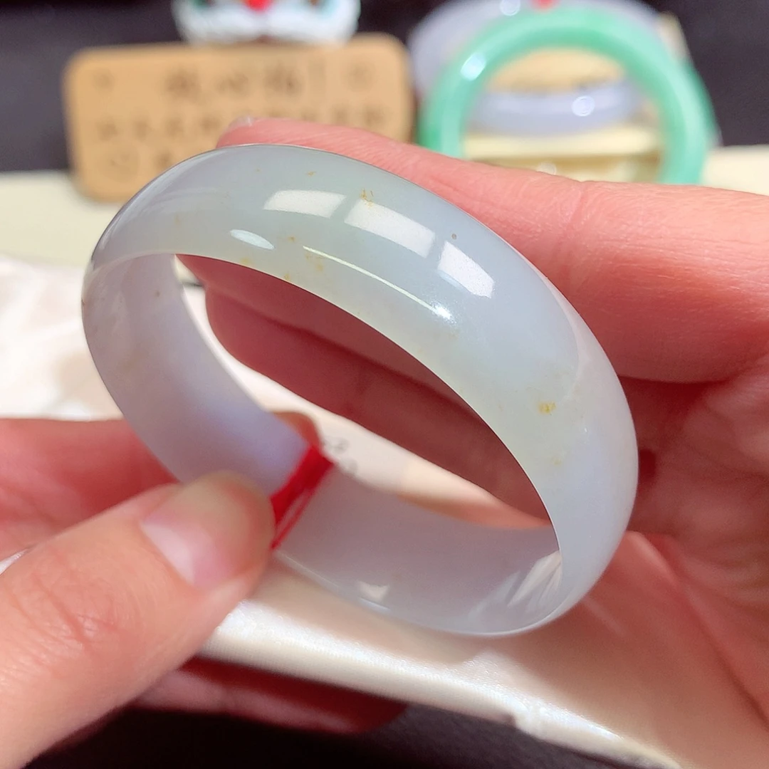 翡翠未镶嵌手镯058