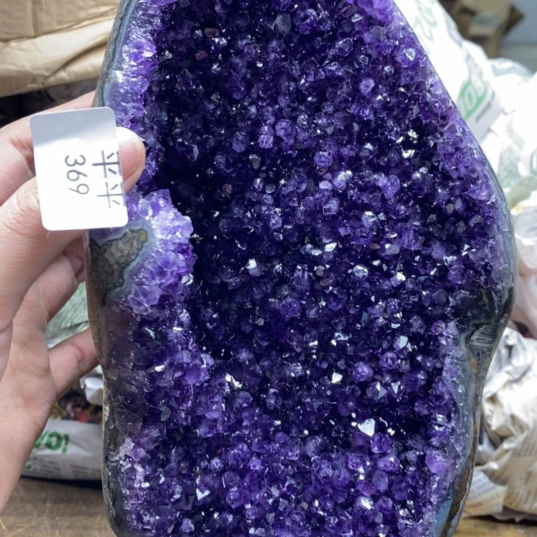 紫晶乌拉圭未镶嵌