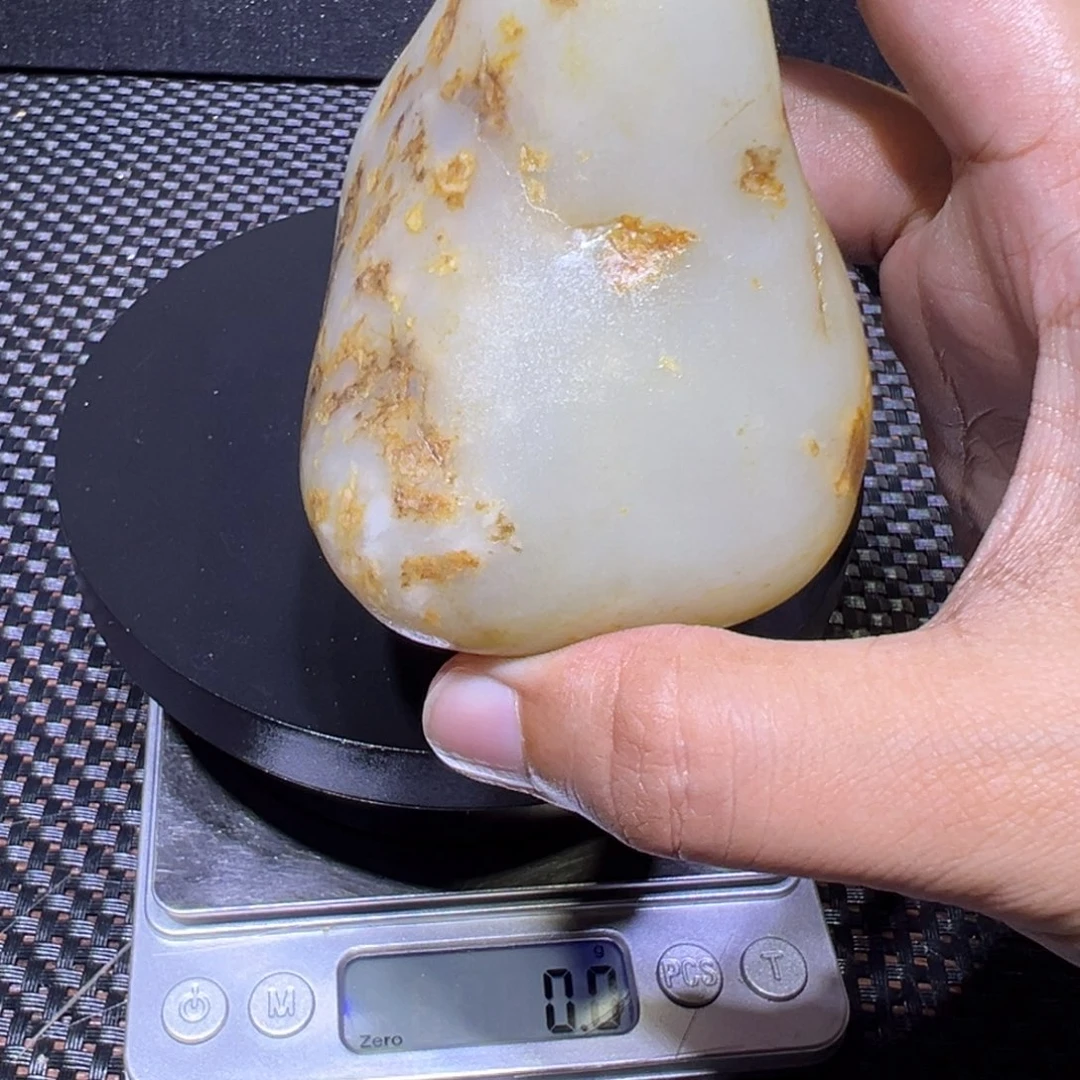 吊坠(不含链)未镶嵌和田玉（子料）382