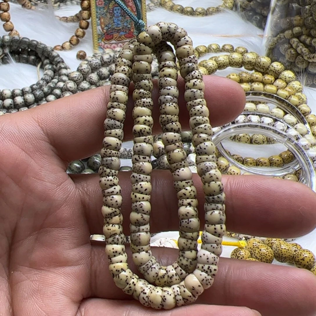 小***静星月菩提吊坠大肠卡6