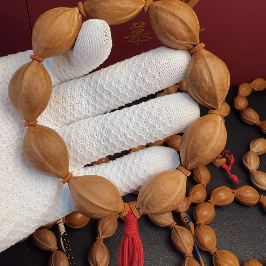 北***羊吊坠橄榄核梅林铁核19-30