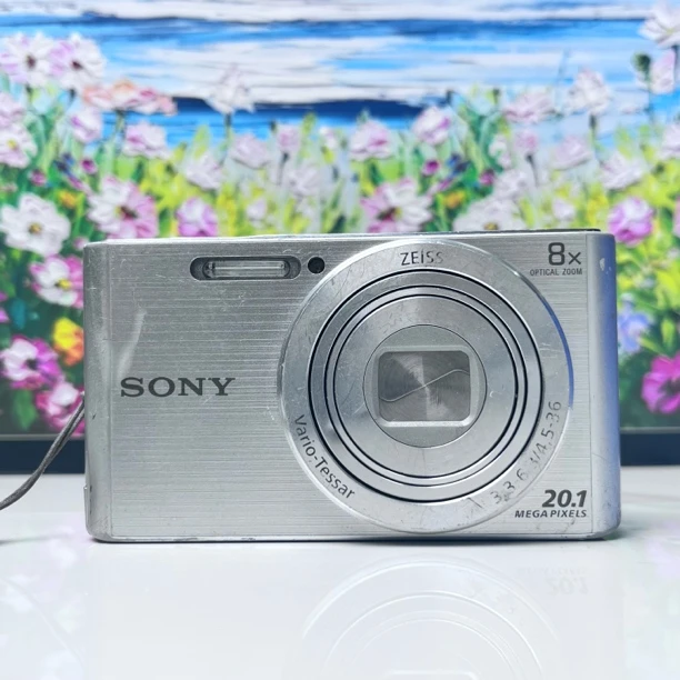 9新 Sony/索尼 w830 2010万像素 8倍光变 配件齐 No退换