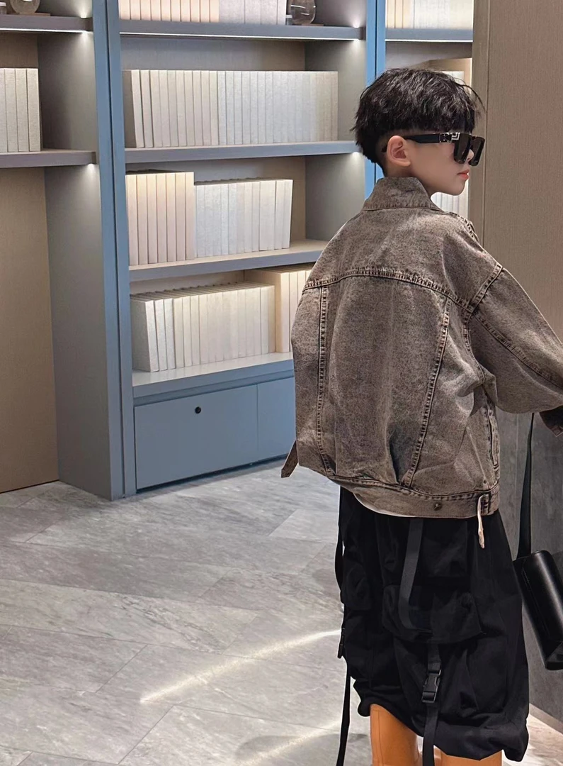 【心动牛仔】儿童 水洗复古牛仔外套，模特穿140，