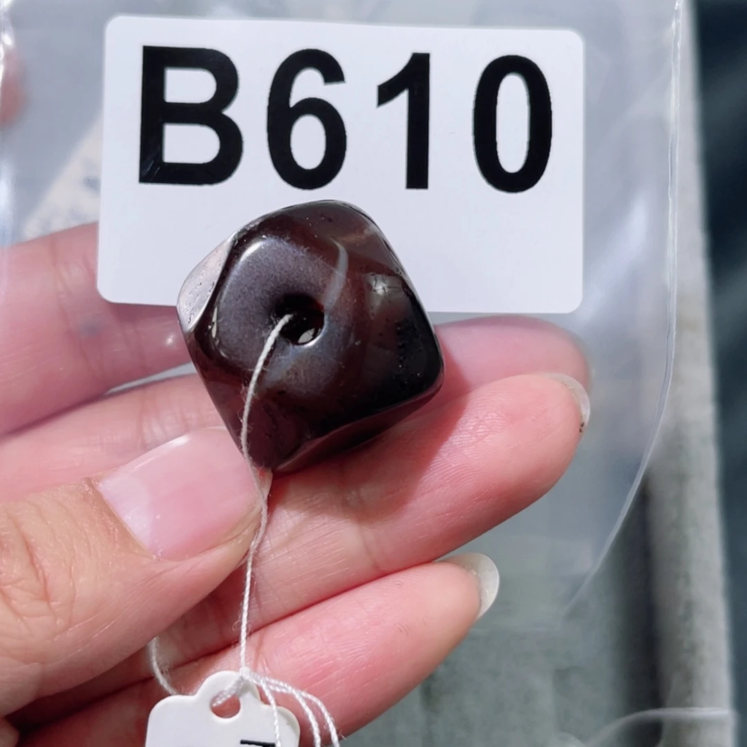 玛瑙/玉髓合金颈饰