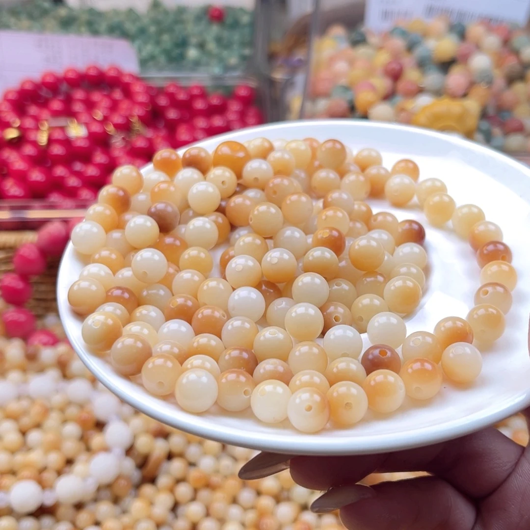 白玉菩提吊坠z8.5mm150颗。迷你珠