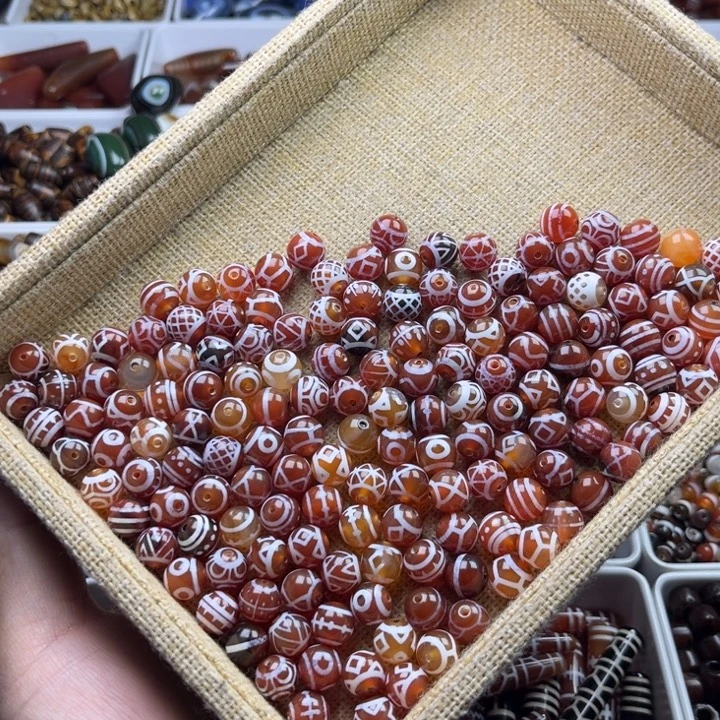 琉璃非金属2元随机一颗