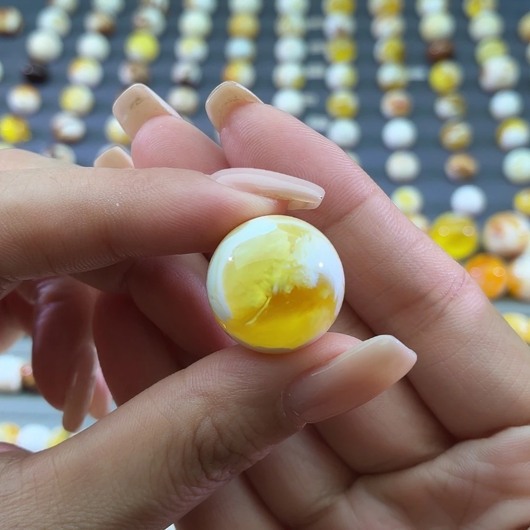 琥珀未镶嵌裸石19.5mm