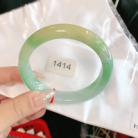 未镶嵌手镯翡翠1414