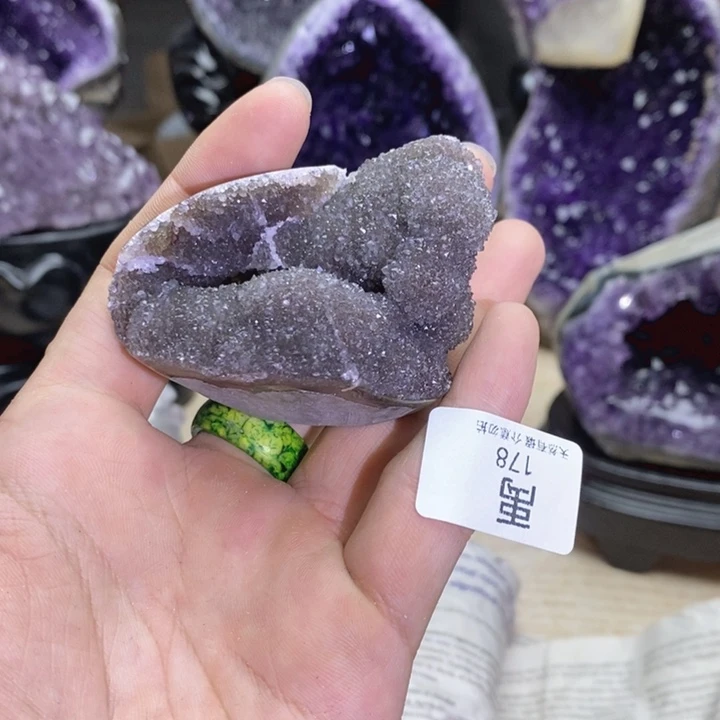 紫晶大型摆件（非配饰）未镶嵌