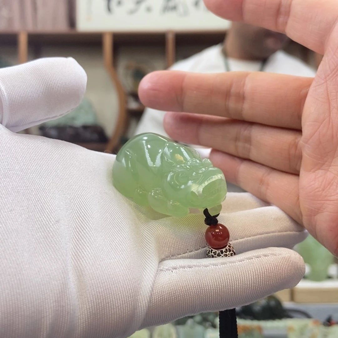 蛇纹石玉吊坠未镶嵌用****8