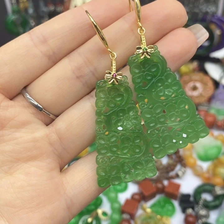 翡翠未镶嵌颈饰耳坠34