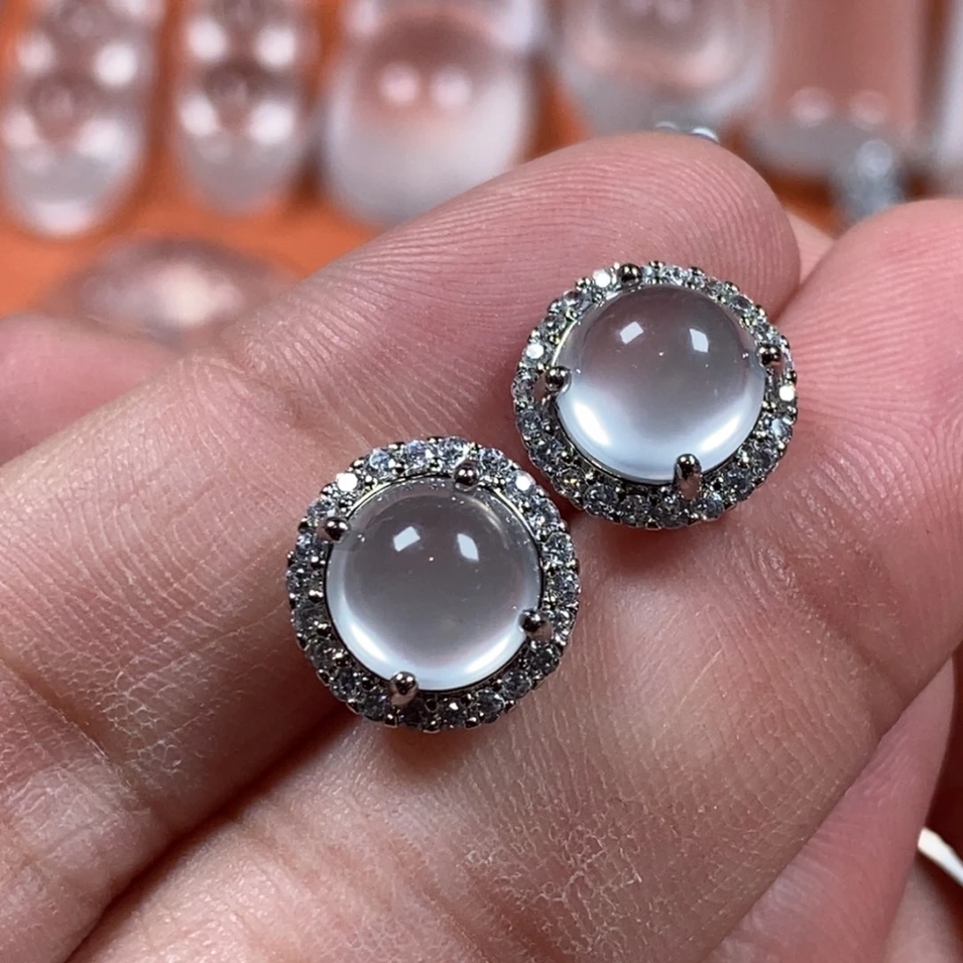 石英质玉合金颈饰耳钉