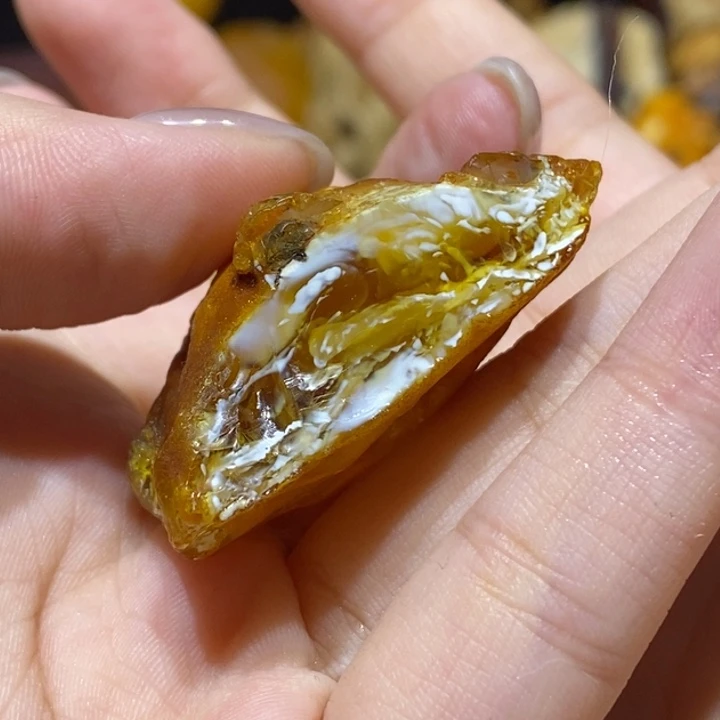 知***乐定制琥珀蜜蜡原石 12.2