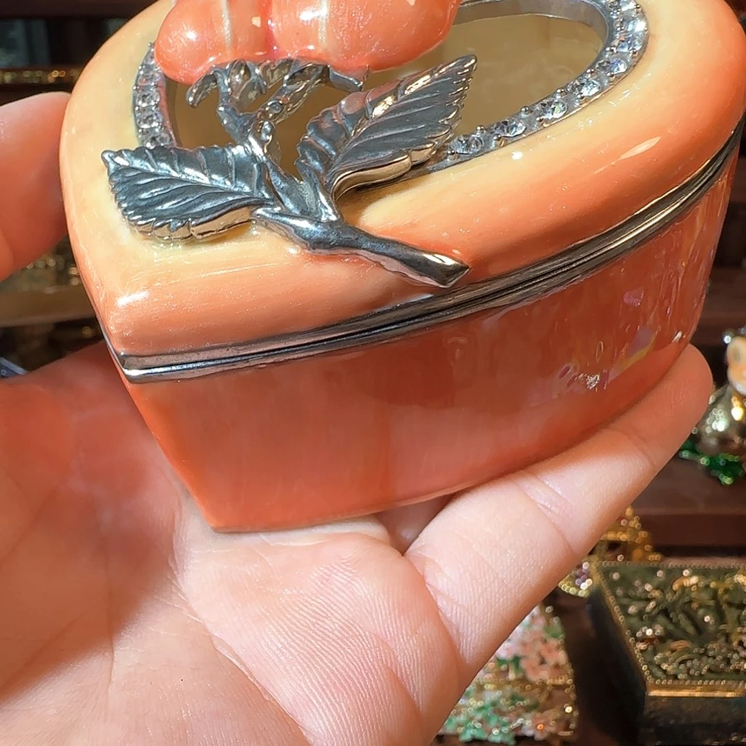 手工制品请勿吹毛求疵