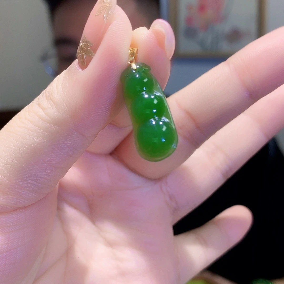 和田玉（碧玉）颈饰18K金镶嵌