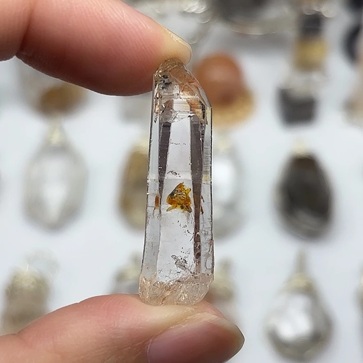 未镶嵌颈饰水晶巴基斯坦油胆闪灵钻36mm