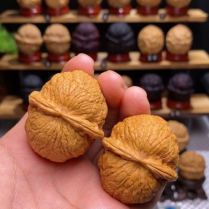 文玩核桃把件和尚头46