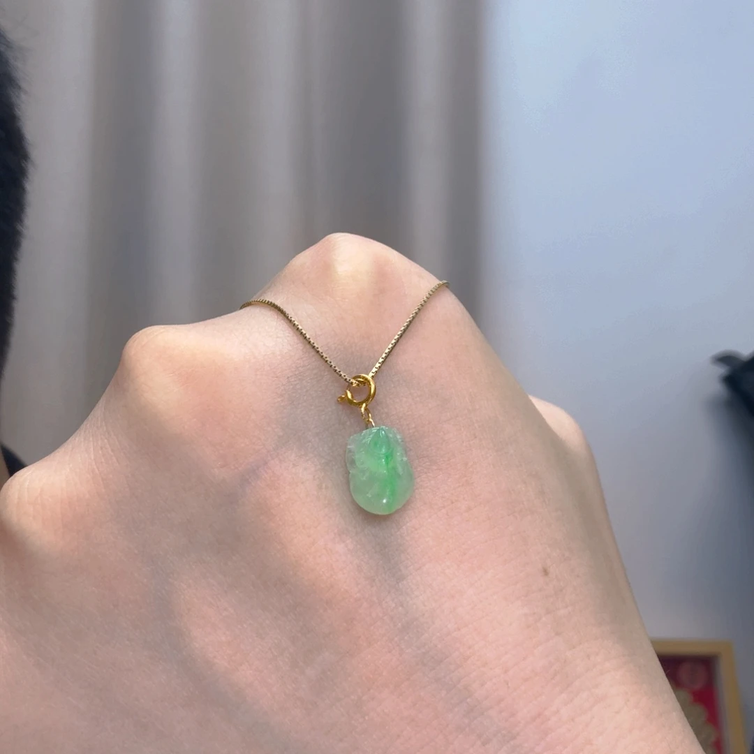 吊坠(不含链)18K金镶嵌翡翠