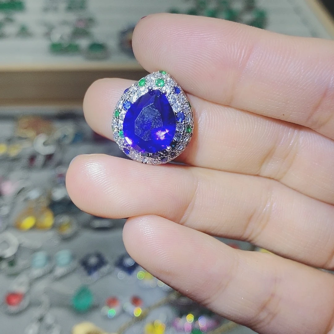 【闪购商品】托帕石耳饰银S925镶嵌