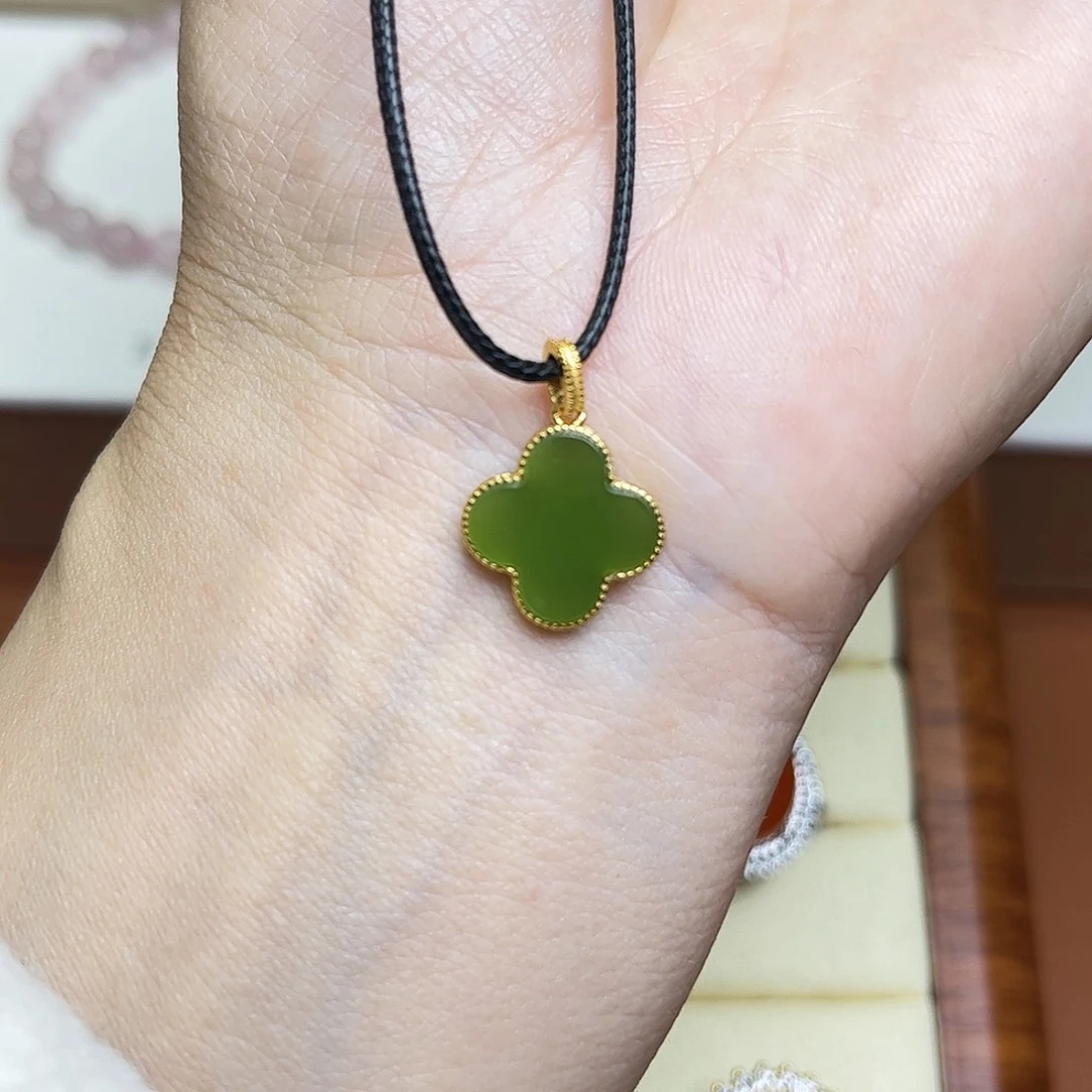 和田玉银S925镶嵌耳饰