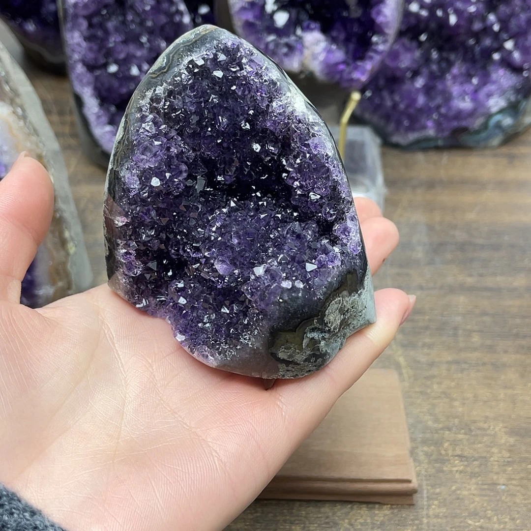 大型摆件（非配饰）紫晶未镶嵌