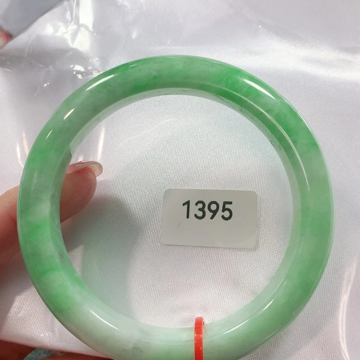 翡翠手镯未镶嵌天然翡翠手镯5703