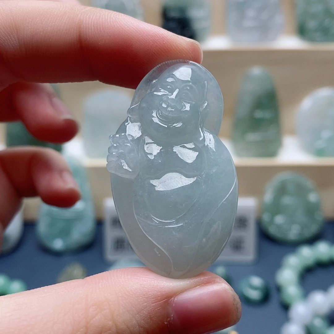 吊坠(不含链)未镶嵌翡翠抱佛