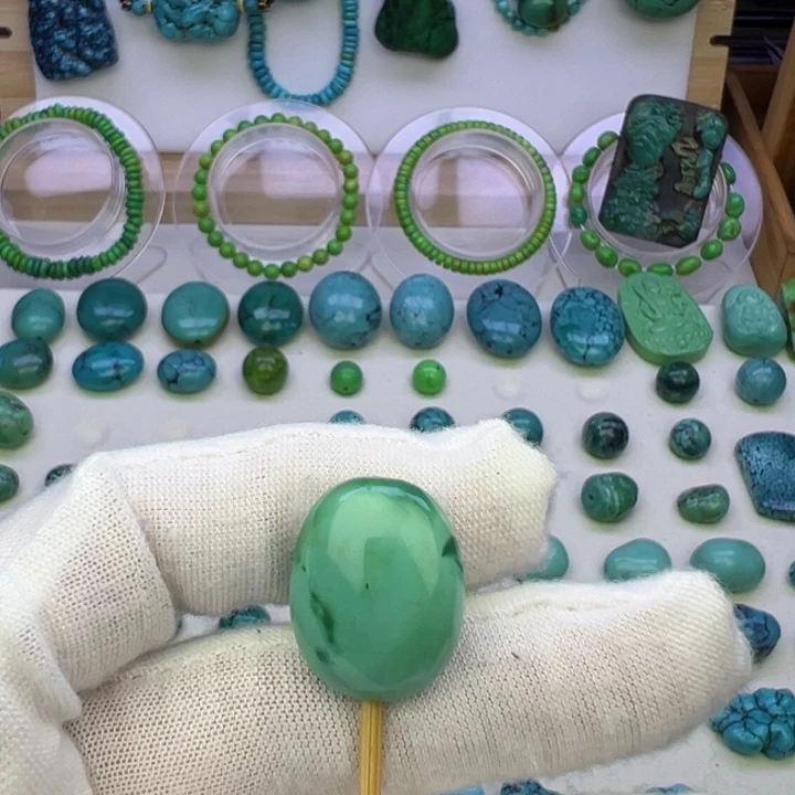 菜籽绿扁珠吊坠16.5兰