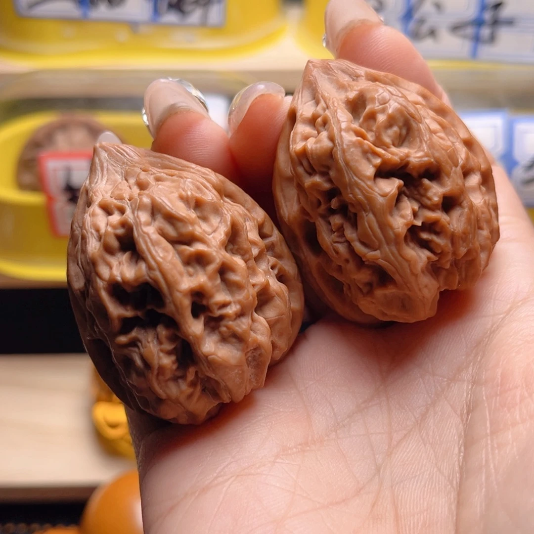 文玩核桃把件灬**岁火苗