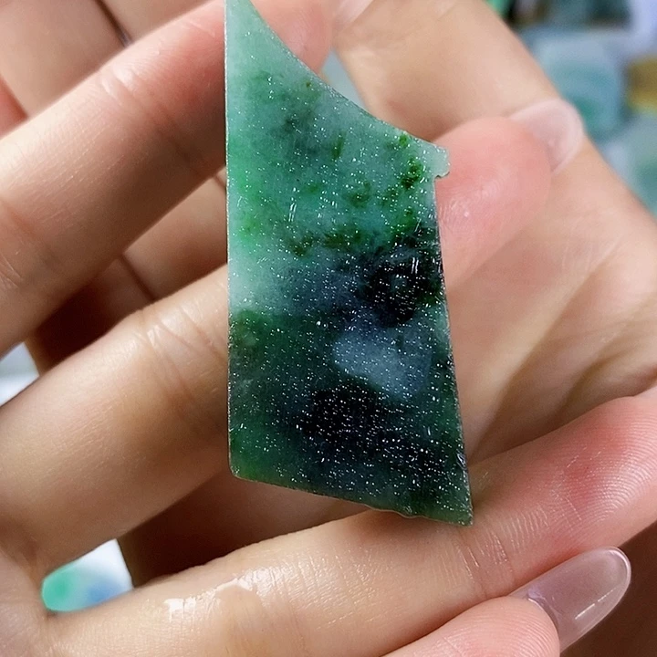 未镶嵌定制翡翠翡翠