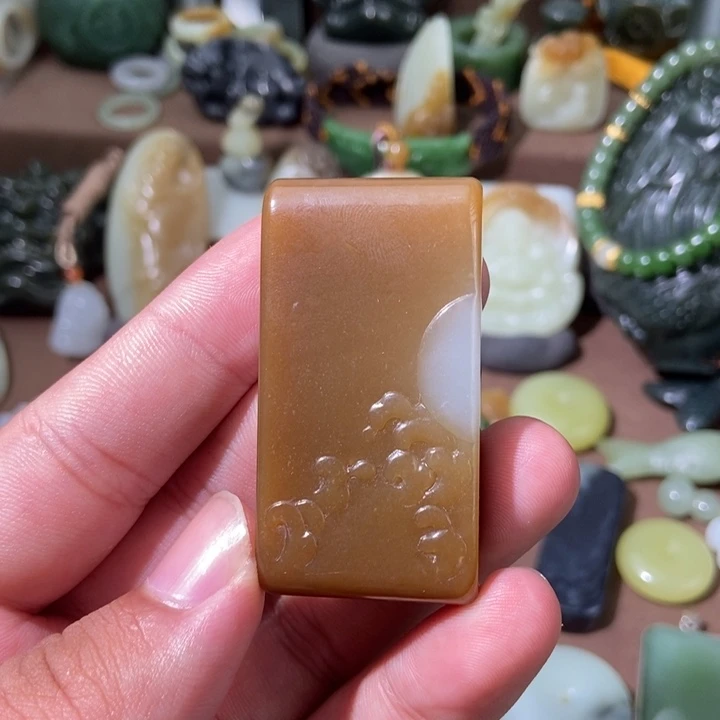 未镶嵌和田玉把件