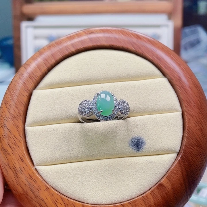 翡翠未镶嵌颈饰天然翡翠Ａ货