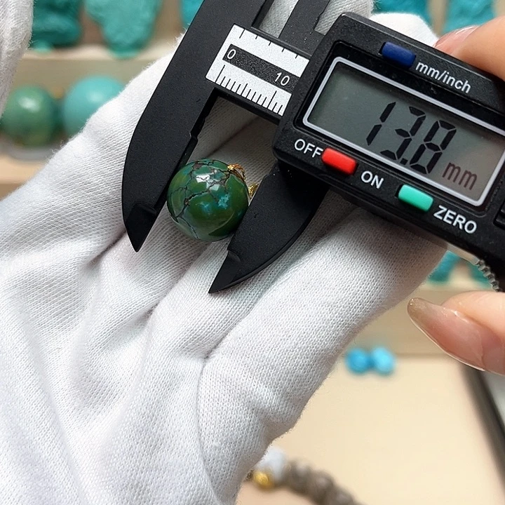 绿松石珠宝未镶嵌